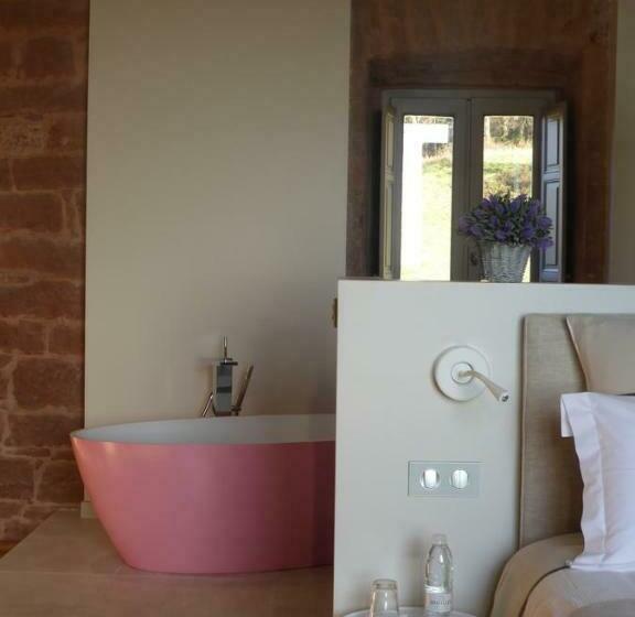 キングサイズベッドのデラックススイート, Château De Marsac