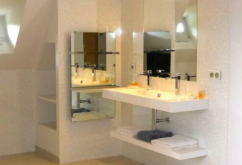 ガーデンビュースタンダードルーム, Château De Marsac