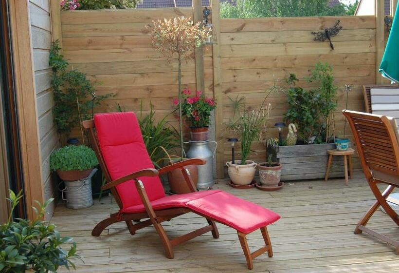 ガーデンビュースタンダードルーム, Couette Et Cafe Creme