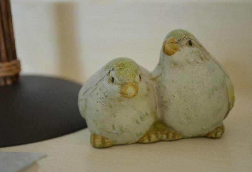 ガーデンビュースタンダードルーム, Couette Et Cafe Creme