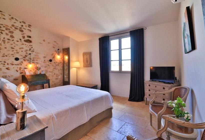 חדר סטנדרט נוף להרים, Le Jardin De Mazan