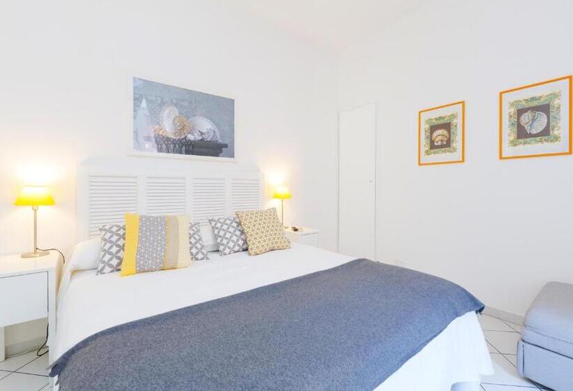 اتاق راحتی, B&b Piazza Fratti