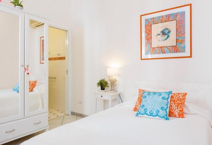 اتاق راحتی یک تخته, B&b Piazza Fratti