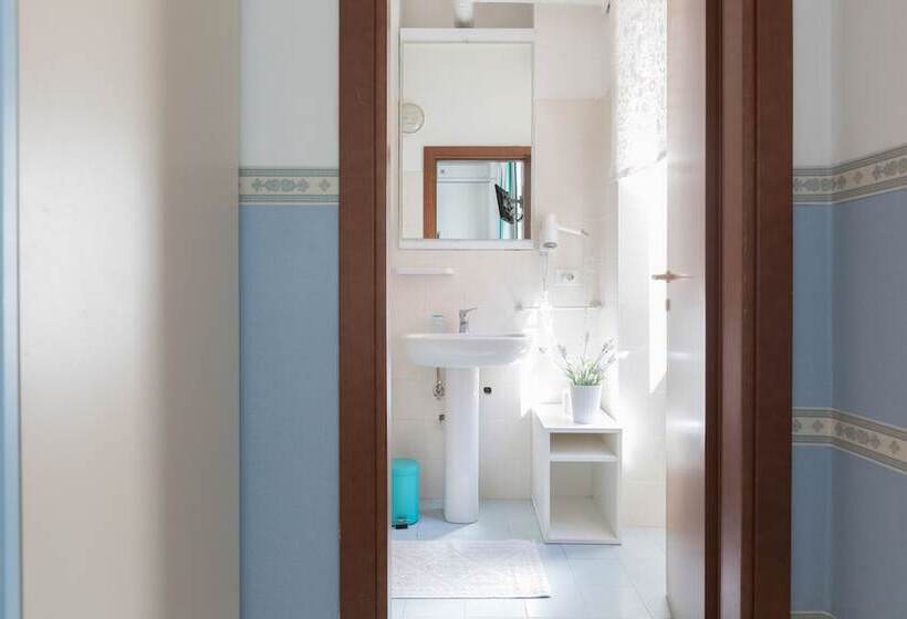 اتاق استاندارد, B&b Piazza Fratti