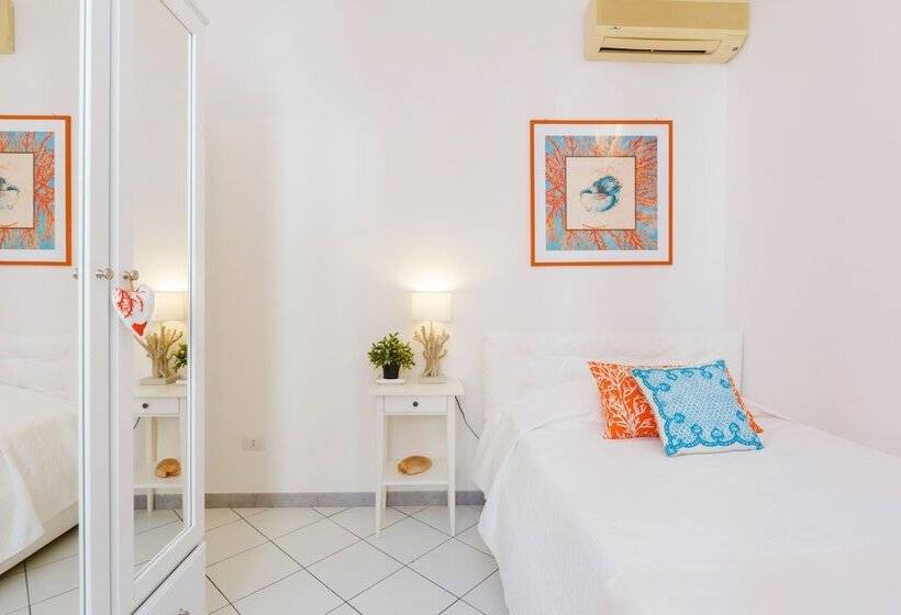 اتاق راحتی یک تخته, B&b Piazza Fratti