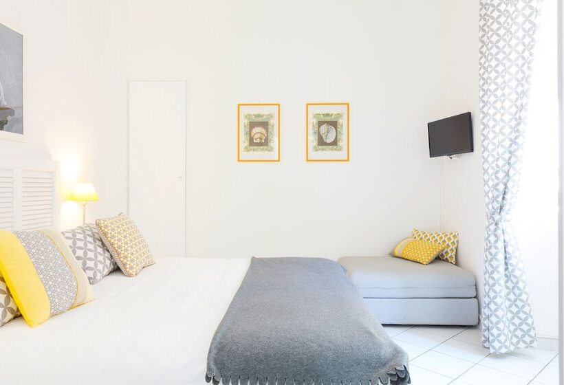 اتاق راحتی, B&b Piazza Fratti