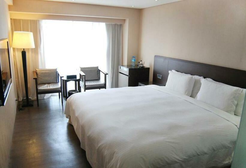 اتاق لوکس, Century Hotel Taoyuan
