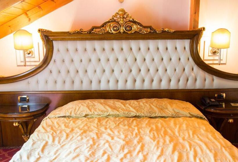 اتاق استاندارد, Alexios Luxury