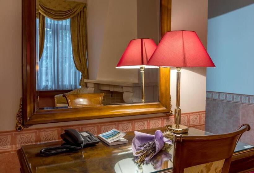 اتاق استاندارد یک نفره, Alexios Luxury