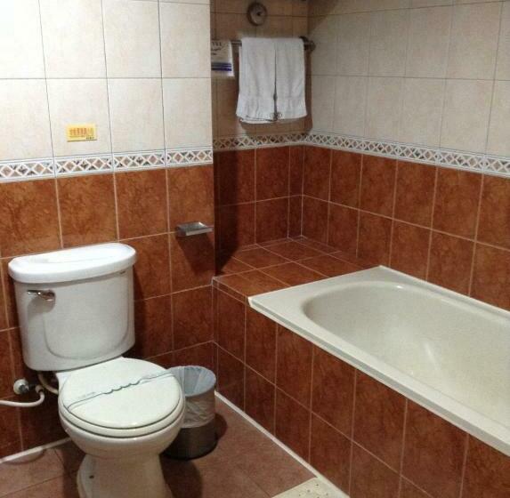 Deluxe Neljän Hengen Huone, 高第商旅 Gaudi