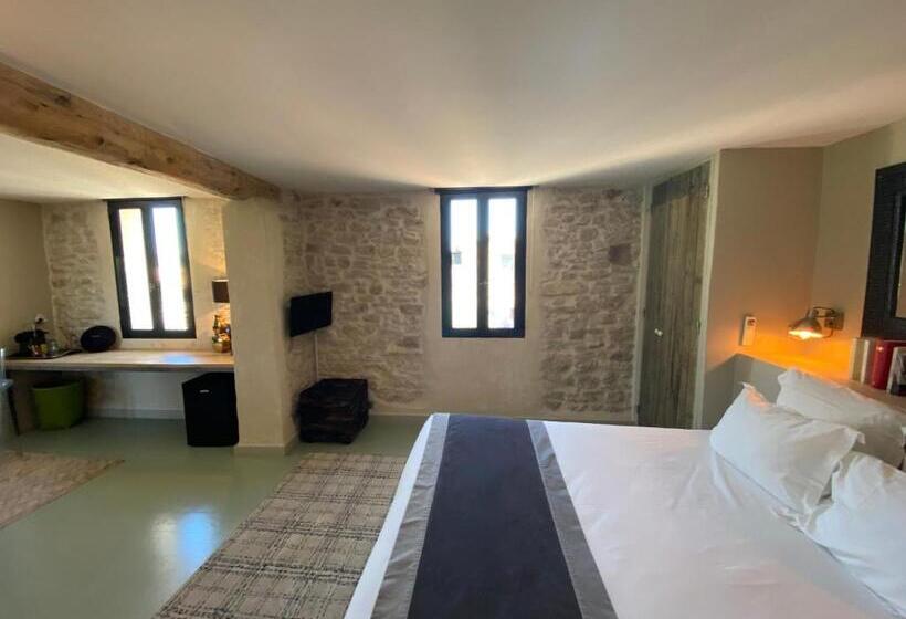 Номер Стандарт, Hôtel La Maison De Crillon