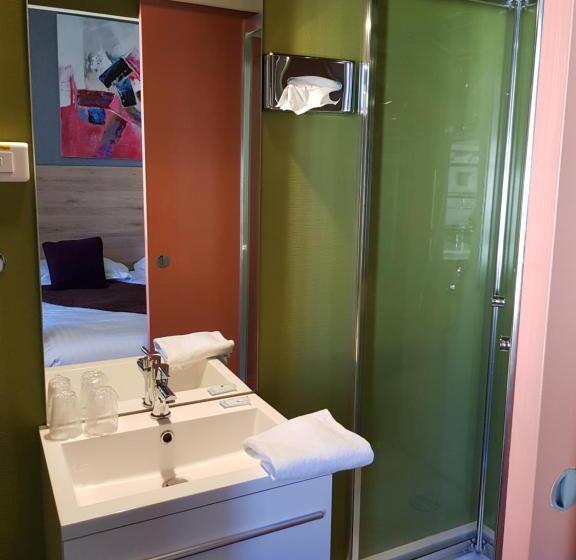 חדר קלאסי, Hôtel L Univers