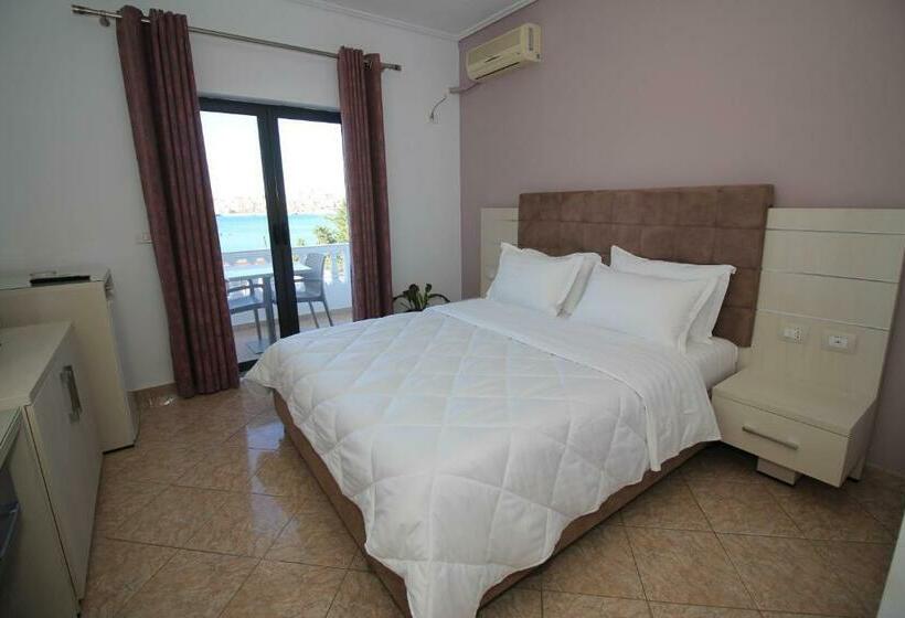 Habitació Estàndard amb Balconada, Julia