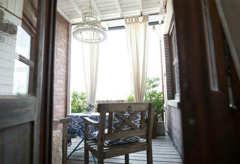 Номер Стандарт с Балконом, Liegen;schaft Guesthouse