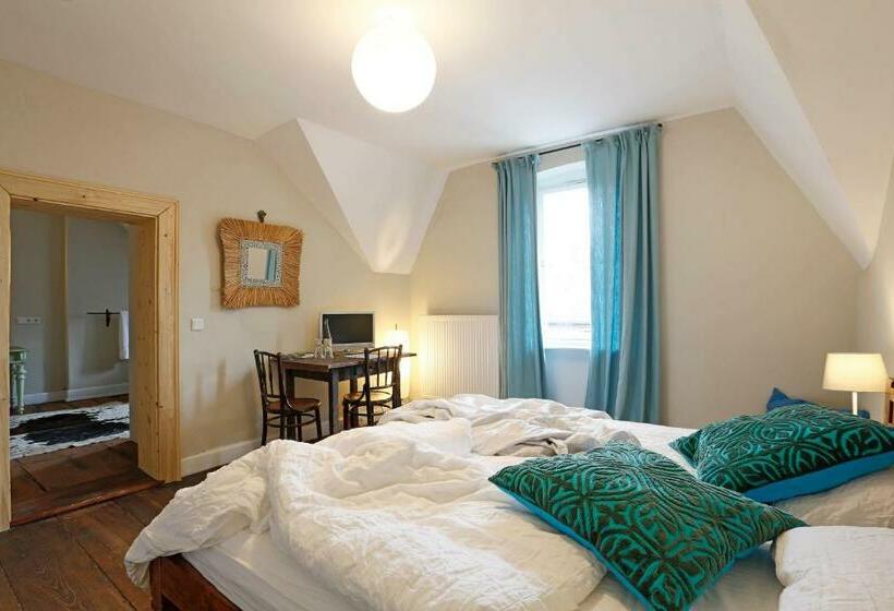 Номер Стандарт, Liegen;schaft Guesthouse