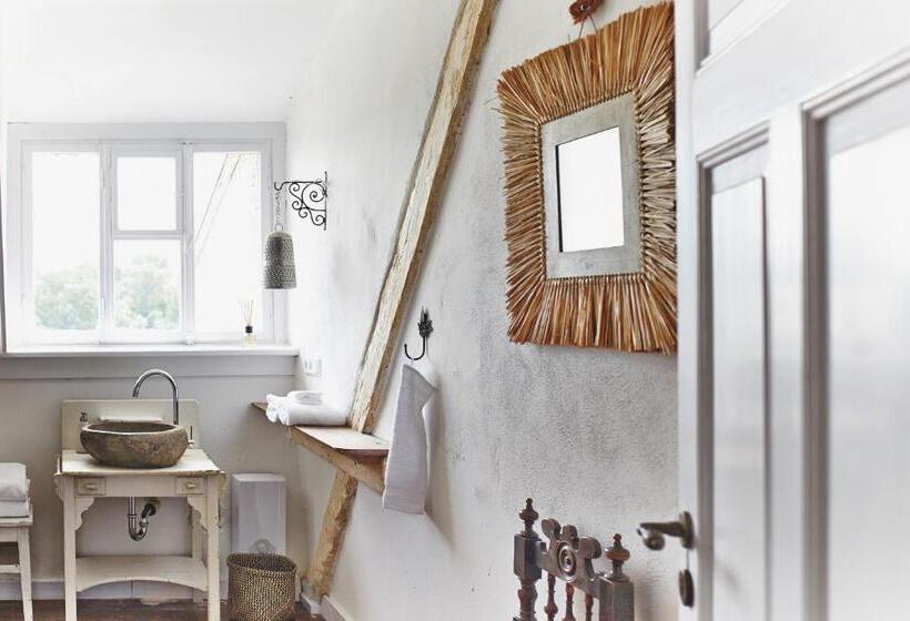 Номер Стандарт, Liegen;schaft Guesthouse