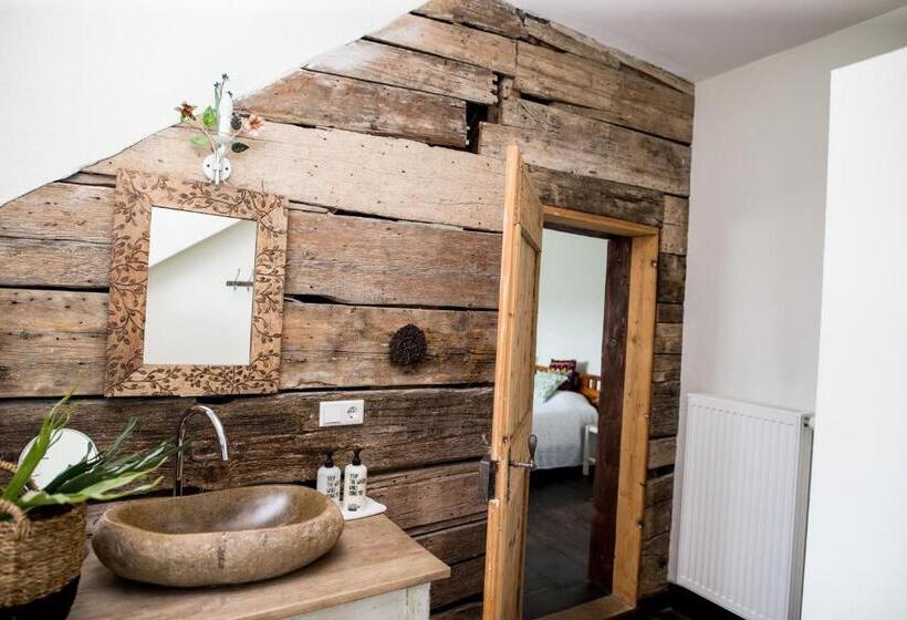 Номер Стандарт, Liegen;schaft Guesthouse