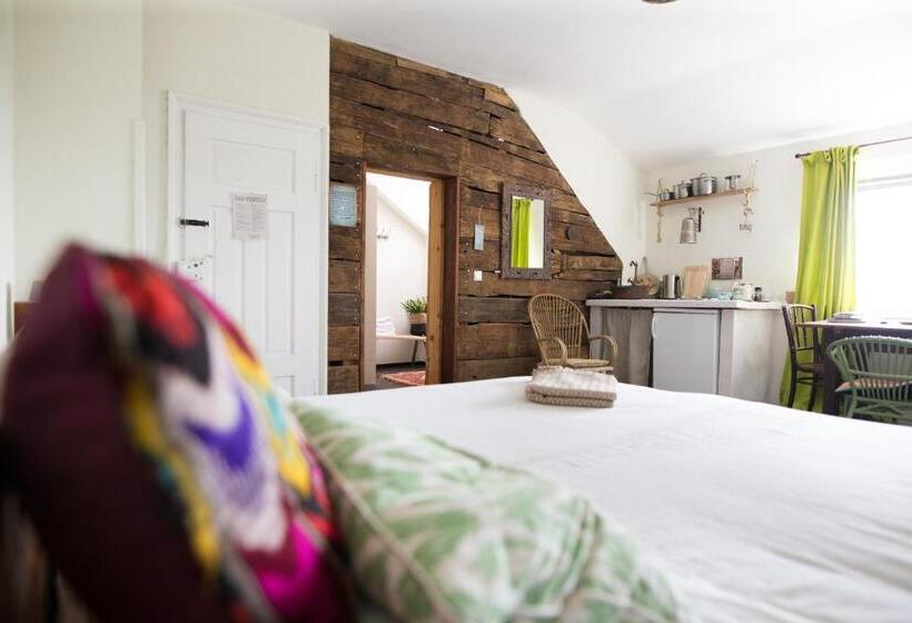 Номер Стандарт, Liegen;schaft Guesthouse