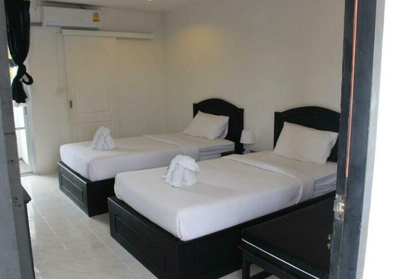 디럭스 룸, Sp. Place