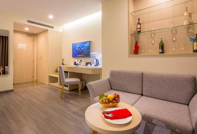 اتاق لوکس سه تخته, Stella Maris Nha Trang