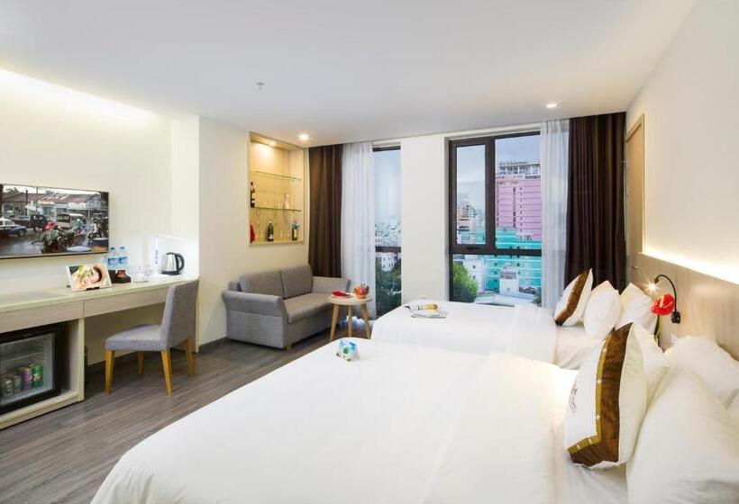 اتاق اجرایی سه نفره, Stella Maris Nha Trang