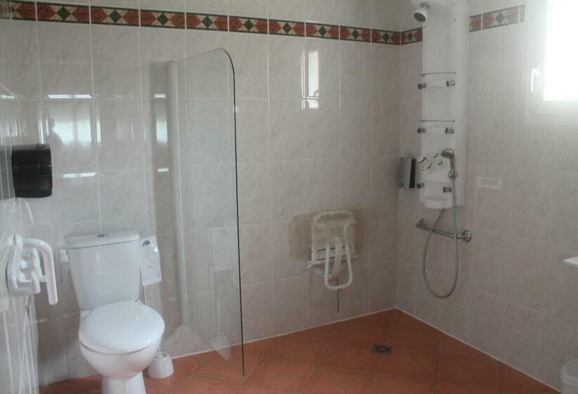 장애인을 위한 수피리어 룸, The Originals City, Hôtel La Closerie, Nantes Nord