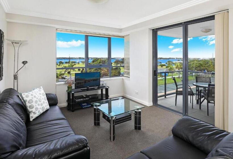 Апартаменты 2 Спальни, Aqualine Apartments