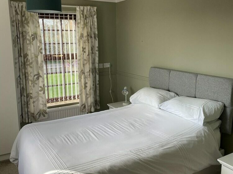 غرفة قياسية, Church Farm Guest House