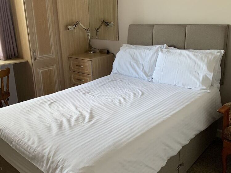 غرفة قياسية فردية, Church Farm Guest House