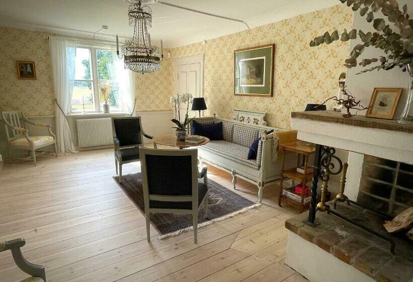 Номер Стандарт, Ruders Egendom