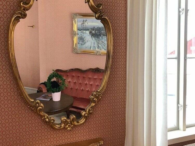 Номер Стандарт, Ruders Egendom