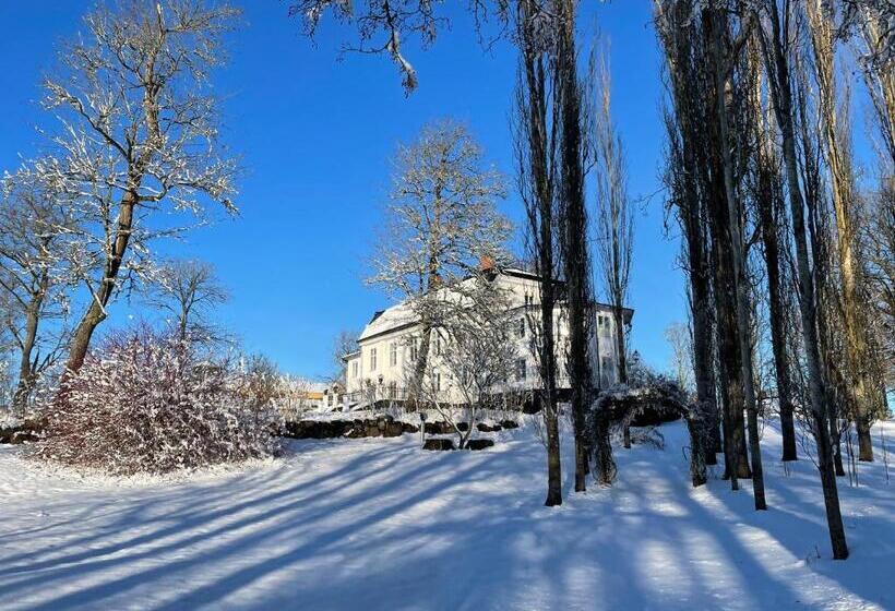 Номер Стандарт, Ruders Egendom