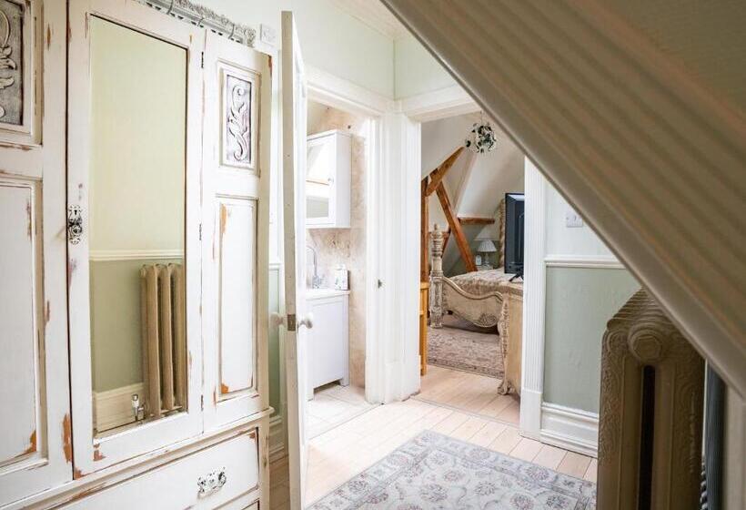 Superior suite with balcony, Berwick Lodge