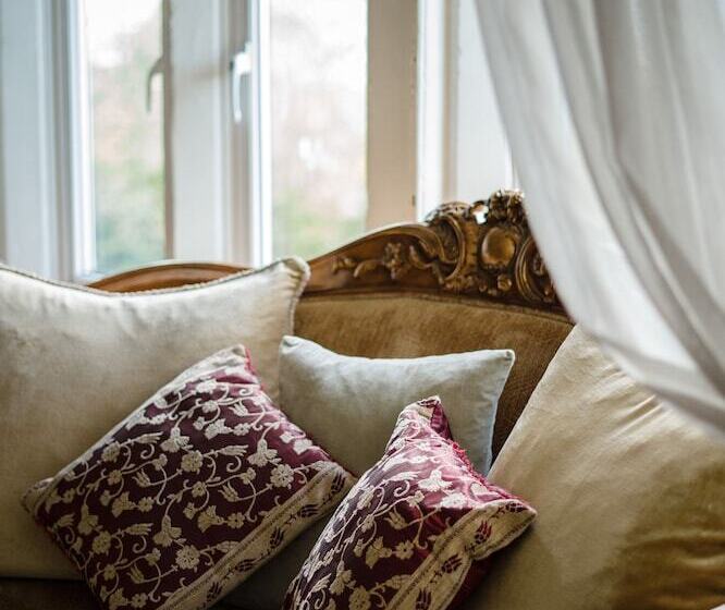 디럭스 스위트, Berwick Lodge