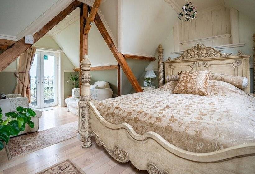 Superior suite with balcony, Berwick Lodge