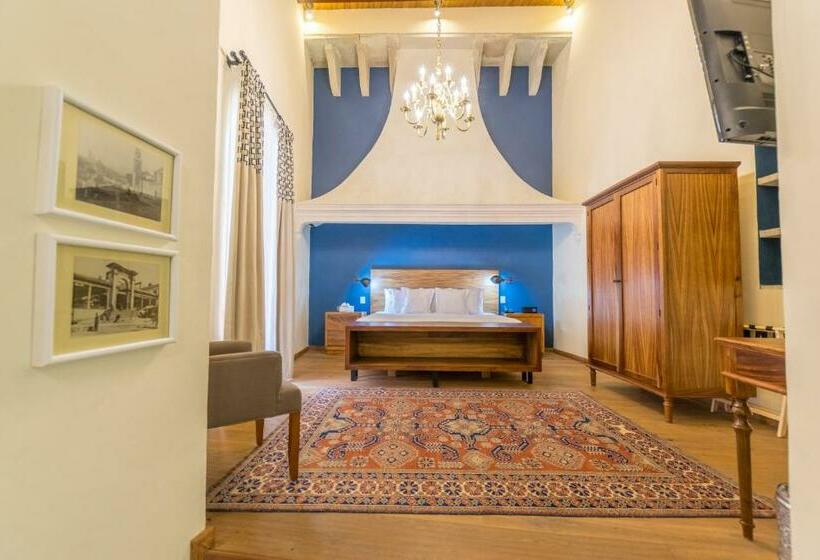 سوئیت مستر, Casa Del Rector Hotel Boutique