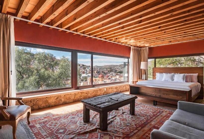 سوئیت پرزیدنت, Casa Del Rector Hotel Boutique