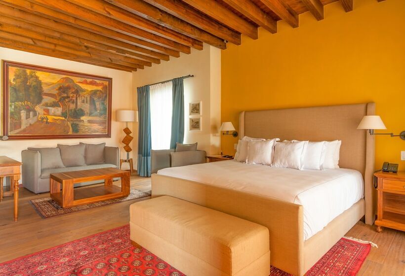 سوئیت مستر, Casa Del Rector Hotel Boutique