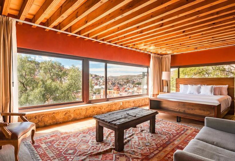 سوئیت پرزیدنت, Casa Del Rector Hotel Boutique