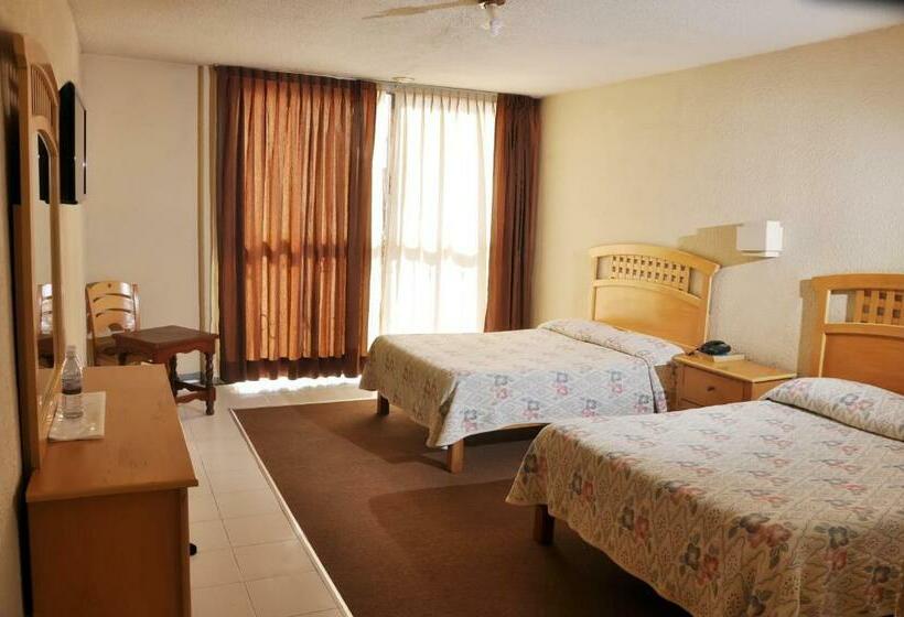 חדר סטנדרט, El Monte