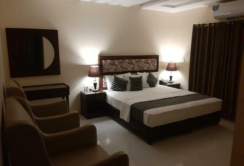 اتاق سوپریور با تخت بزرگ, Executive Lodges