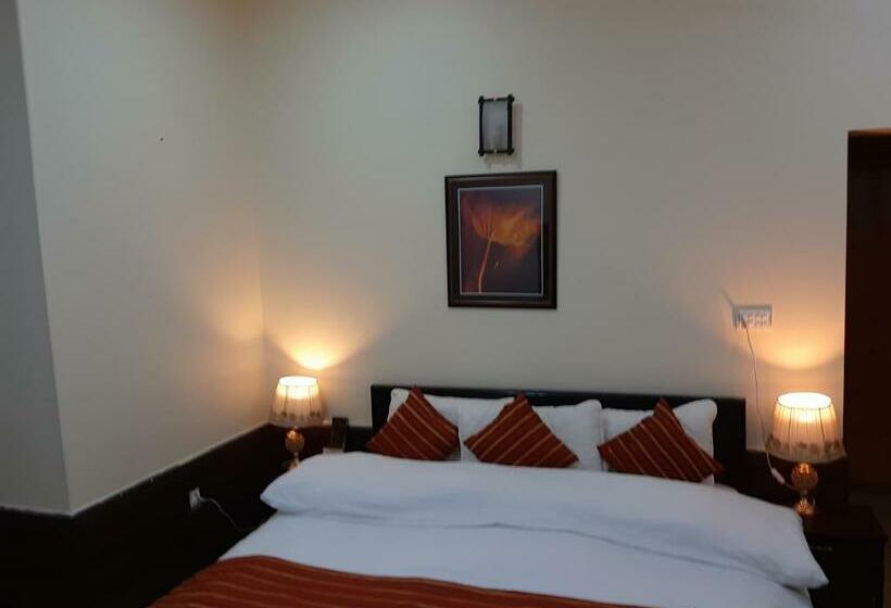 اتاق سوپریور با تخت بزرگ, Executive Lodges
