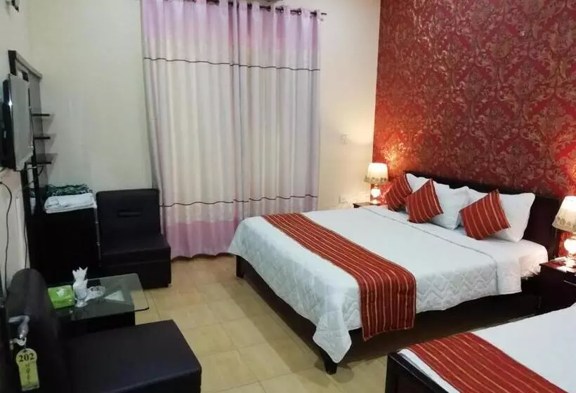 اتاق لوکس خانوادگی, Executive Lodges