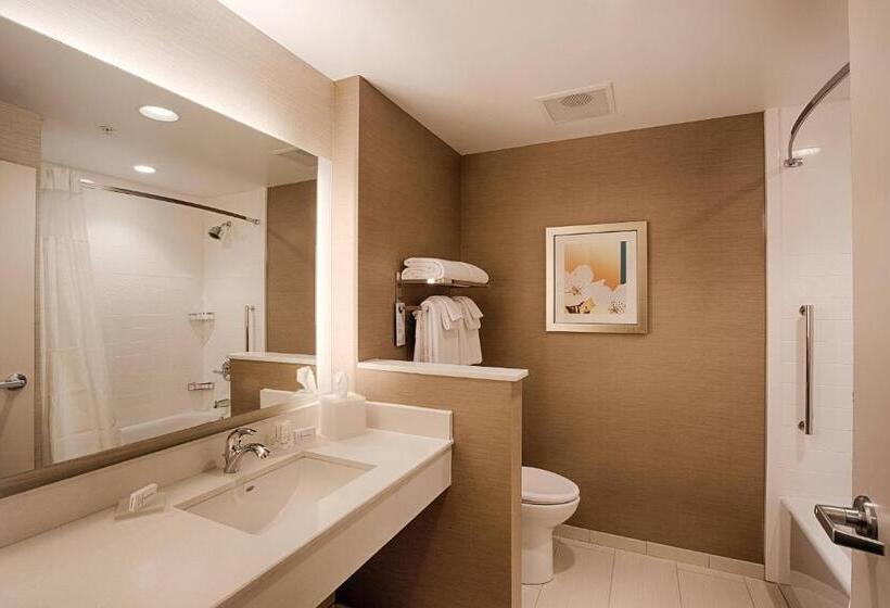 غرفة قياسية لذوى الاحتياجات الخاصة, Fairfield Inn & Suites By Marriott Clearwater Beach