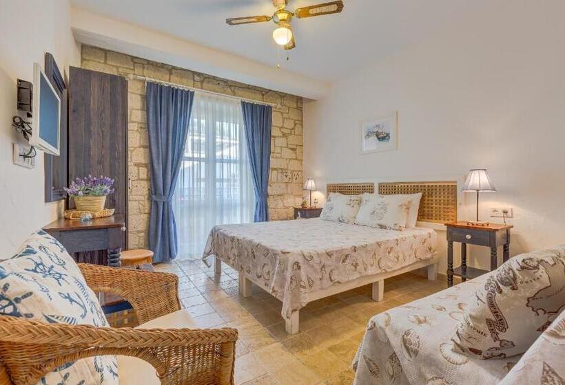 스탠다드 트리플 룸, Fora Konak Alacati