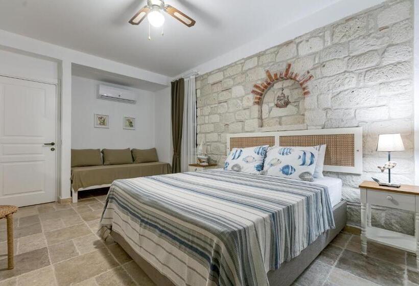 스탠다드 트리플 룸, Fora Konak Alacati