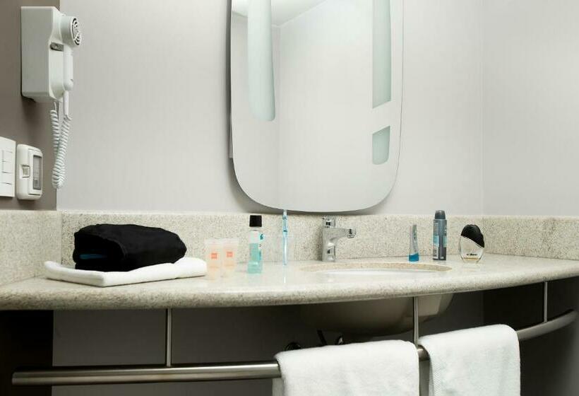 Номер Стандарт, Ibis Lima Reducto Miraflores