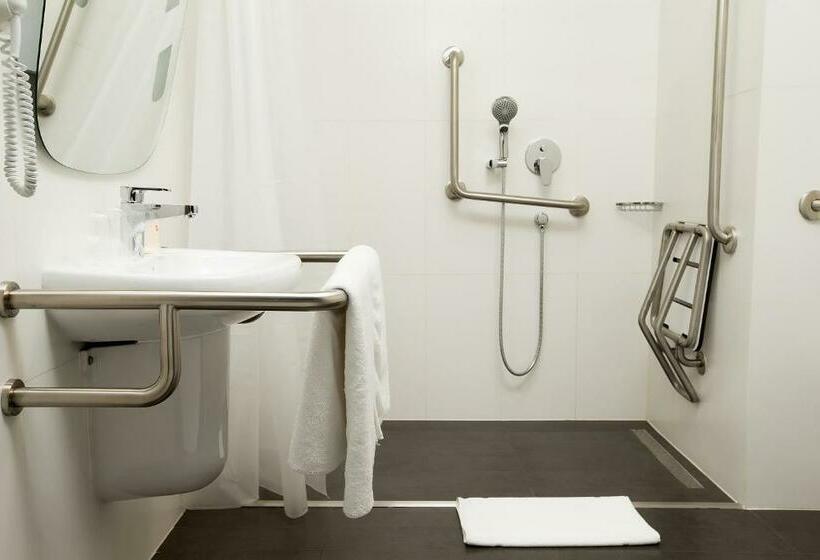 Номер Стандарт, Ibis Lima Reducto Miraflores