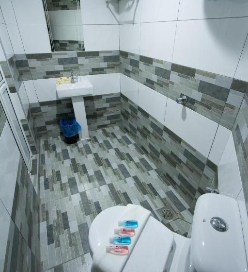 اتاق لوکس با تخت بزرگ, Js