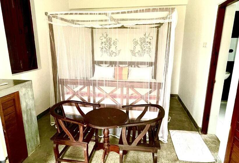 豪华房间, Lagoon Boutique